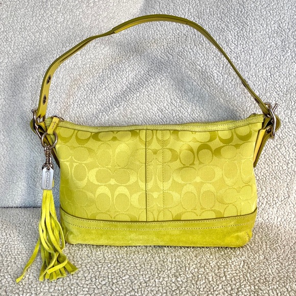 Coach Handbags - GUC🛍 Vintage COACH Sig C Handbag - Neon Green